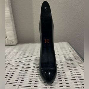 Carolina Herrera Good Girl Eau De Parfum. 1.7 oz perfume